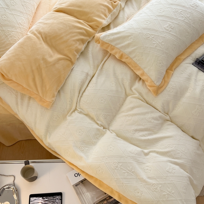 91家纺网 家纺一手货源 找家纺 圆岛 2022新款四色入3D雕花牛奶绒保暖四件套 风格一 奶橙