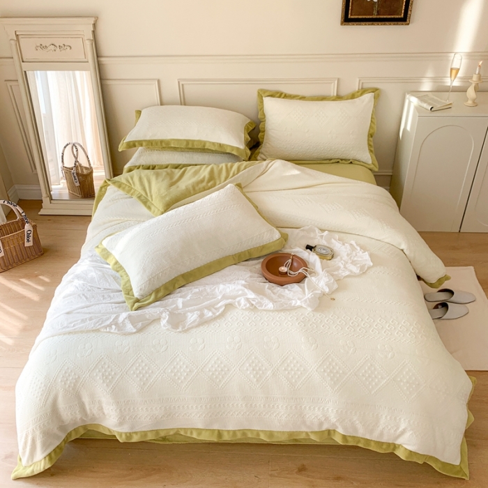 91家纺网 家纺一手货源 找家纺 圆岛 2022新款四色入3D雕花牛奶绒保暖四件套 风格二 复古绿