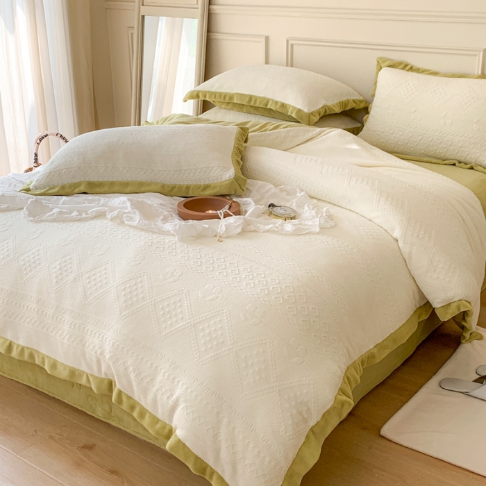 91家纺网 家纺一手货源 找家纺 圆岛 2022新款四色入3D雕花牛奶绒保暖四件套 风格二 复古绿