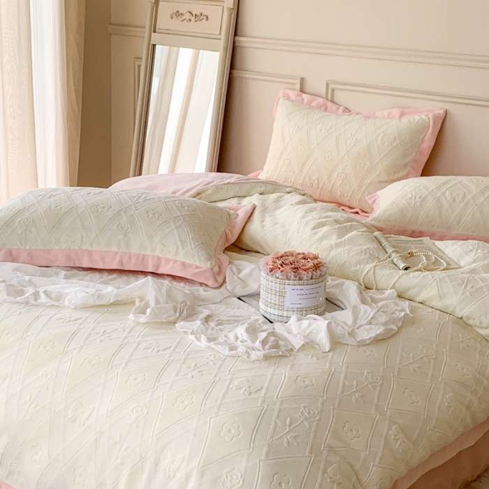 91家纺网 家纺一手货源 找家纺 圆岛 2022新款四色入3D雕花牛奶绒保暖四件套 风格二 蜜粉