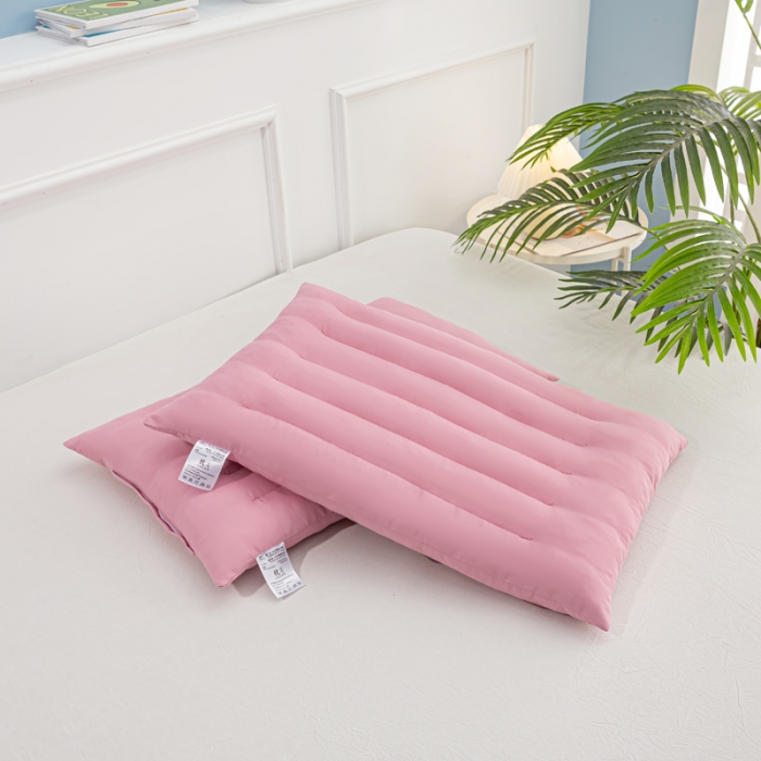 91家纺网 家纺一手货源 找家纺 荣运枕业 2022新款保健枕头颈椎枕芯低枕5cm 粉色