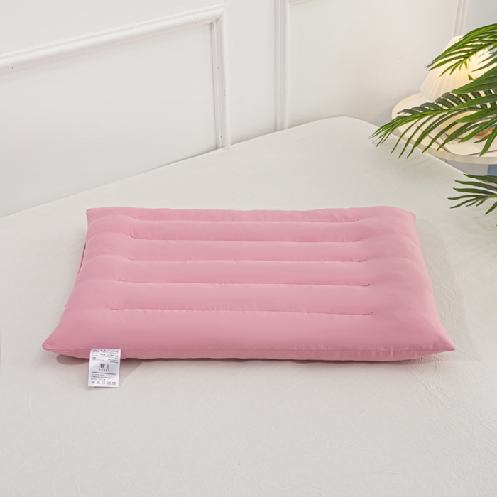 91家纺网 家纺一手货源 找家纺 荣运枕业 2022新款保健枕头颈椎枕芯低枕5cm 粉色