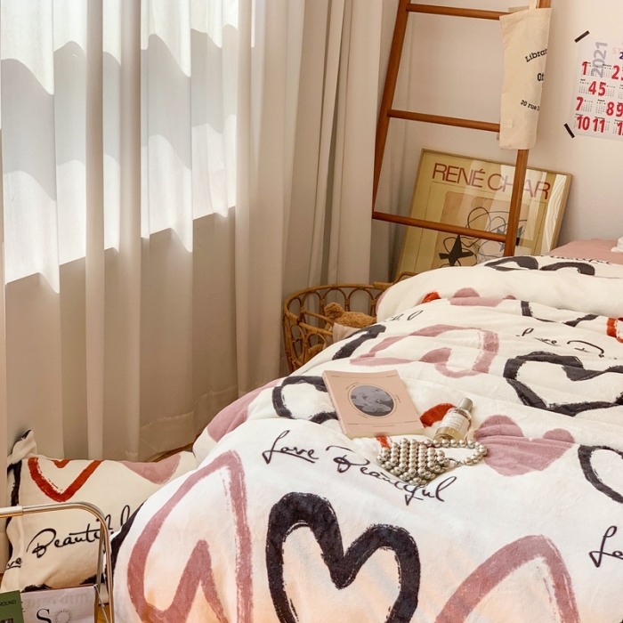 91家纺网 家纺一手货源 找家纺 （总）时年 2022新款全消光牛奶绒印花四件套