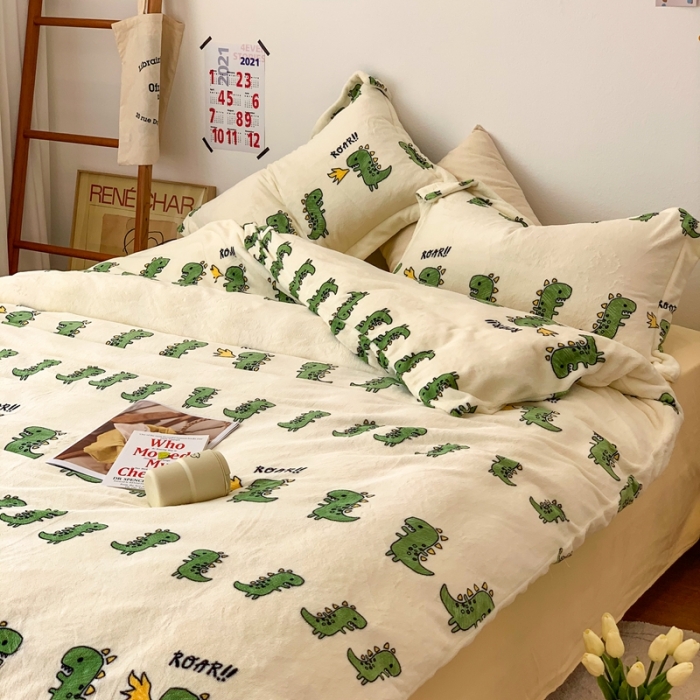 91家纺网 家纺一手货源 找家纺 时年 2022新款全消光牛奶绒印花四件套 小恐龙