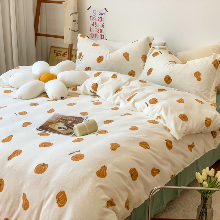 91家纺网 家纺一手货源 找家纺 时年 2022新款全消光牛奶绒印花四件套 小南瓜