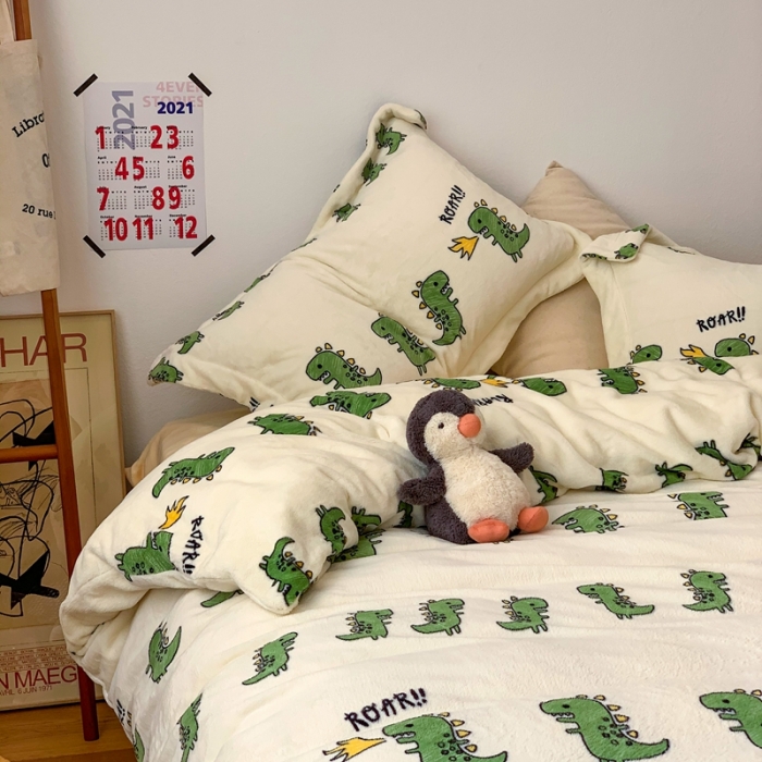 91家纺网 家纺一手货源 找家纺 时年 2022新款全消光牛奶绒印花四件套 小恐龙