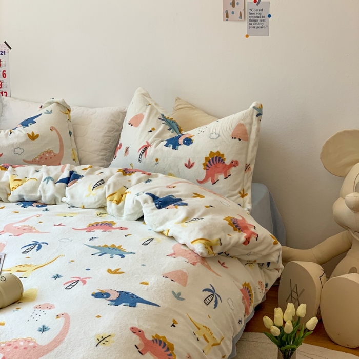 91家纺网 家纺一手货源 找家纺 时年 2022新款全消光牛奶绒印花四件套 侏罗纪