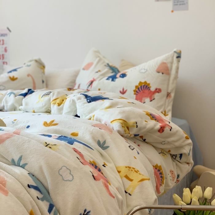 91家纺网 家纺一手货源 找家纺 时年 2022新款全消光牛奶绒印花四件套 侏罗纪