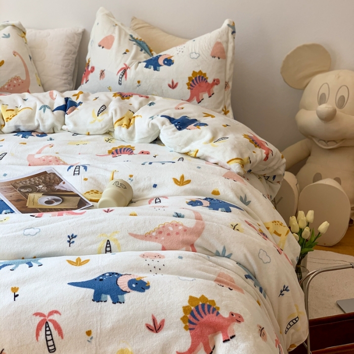 91家纺网 家纺一手货源 找家纺 时年 2022新款全消光牛奶绒印花四件套 侏罗纪