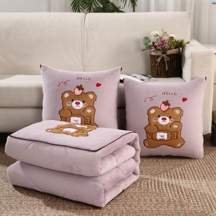 91家纺网 家纺一手货源 找家纺 （总）素玖抱枕被 2023新款牛奶绒草莓熊抱枕被系列