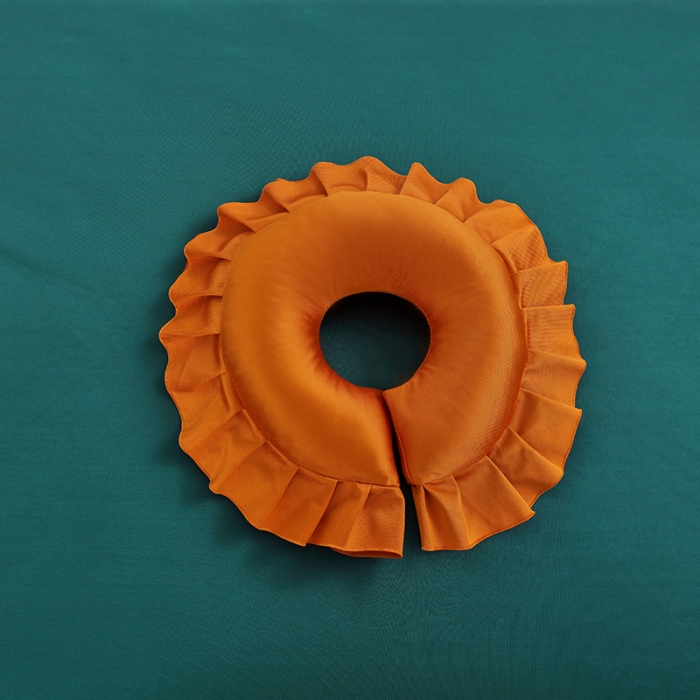 91家纺网 家纺一手货源 找家纺 不打烊家纺 2025新款欧洲尼美容床罩系列套件—墨绿款 清风靓颖孔雀蓝