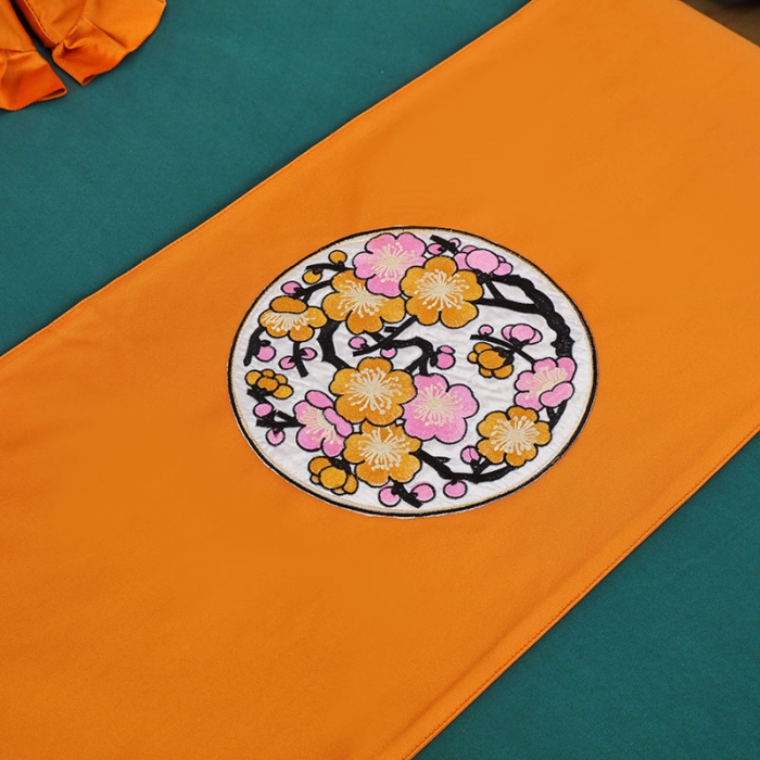 91家纺网 家纺一手货源 找家纺 不打烊家纺 2025新款欧洲尼美容床罩系列套件—墨绿款 清秀佳人孔雀蓝