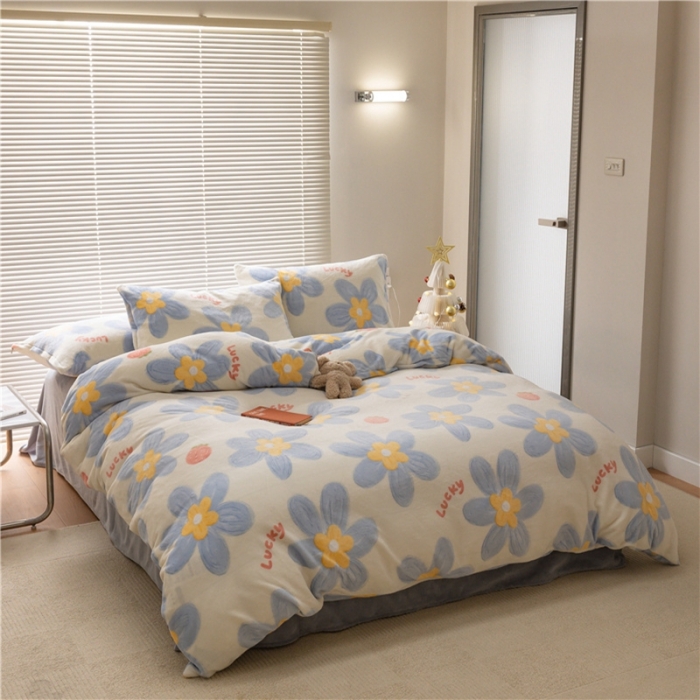 91家纺网 家纺一手货源 找家纺 棉眠 2022新款卡通牛奶绒四件套 幸运花-蓝