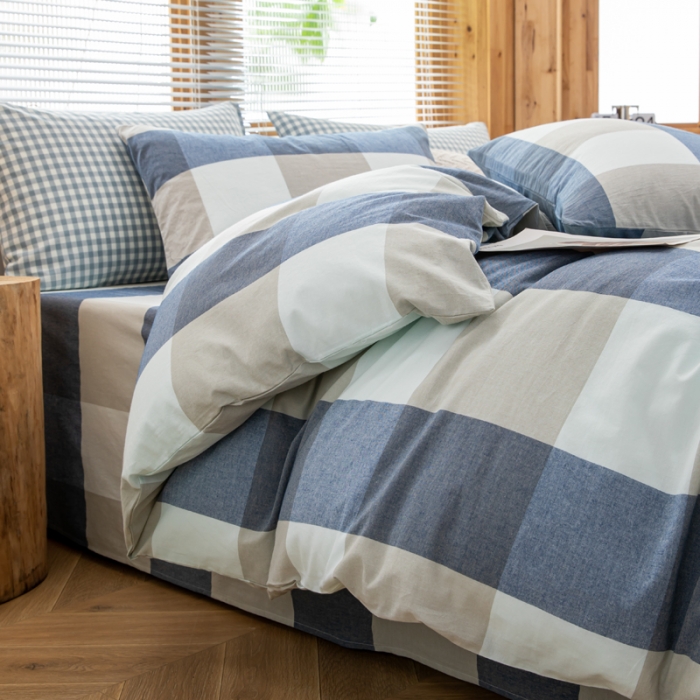 91家纺网 家纺一手货源 找家纺 柠萌家居 2022新款全棉色织水洗棉无印风四件套 蓝白大格