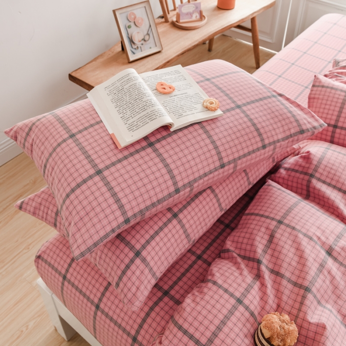 91家纺网 家纺一手货源 找家纺 柠萌家居 2022新款全棉色织水洗棉无印风四件套 瓦尔粉