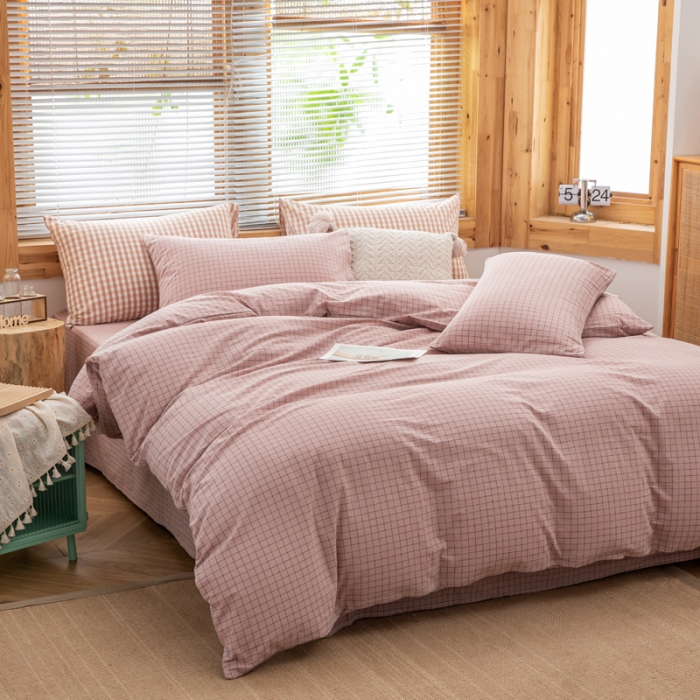 91家纺网 家纺一手货源 找家纺 柠萌家居 2022新款全棉色织水洗棉无印风四件套 小粉格