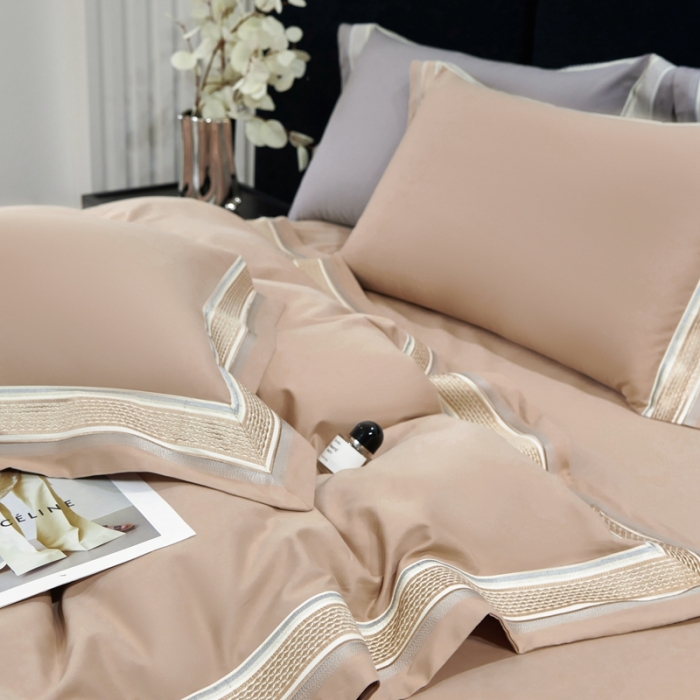 91家纺网 家纺一手货源 找家纺 榻尚 秋冬新款纯棉抗菌轻磨毛刺绣四件套 伊卡芙-香槟