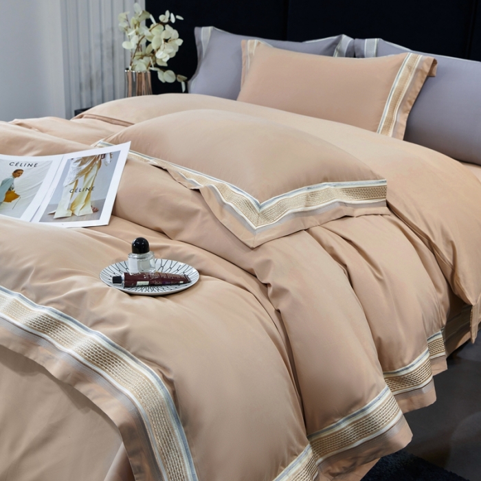 91家纺网 家纺一手货源 找家纺 榻尚 秋冬新款纯棉抗菌轻磨毛刺绣四件套 伊卡芙-香槟