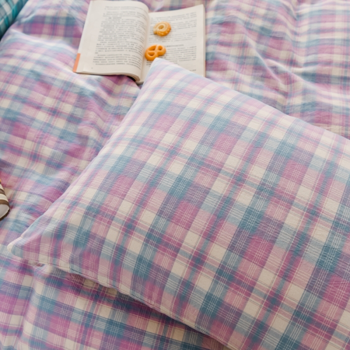 91家纺网 家纺一手货源 找家纺 柠萌家居 2022新款全棉色织水洗棉无印风四件套 简爱紫格