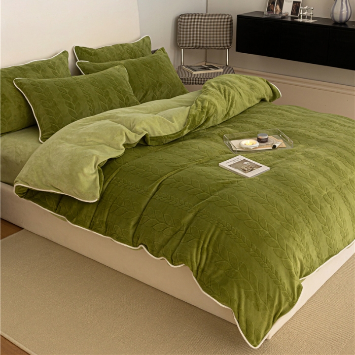 91家纺网 家纺一手货源 找家纺 (总) 棉眠 2022新款全消光立体雕花牛奶绒嵌绳款四件套