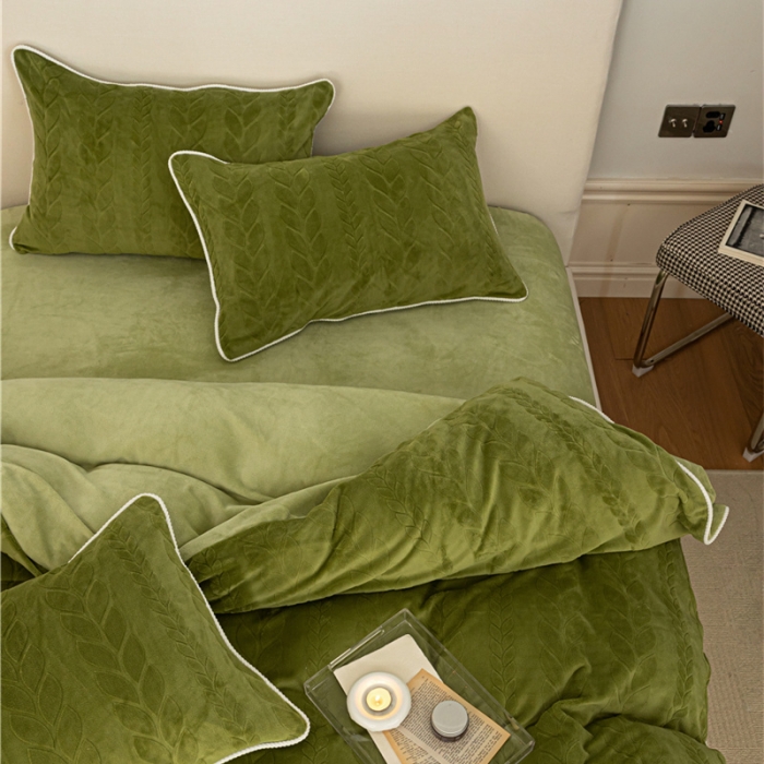 91家纺网 家纺一手货源 找家纺 (总) 棉眠 2022新款全消光立体雕花牛奶绒嵌绳款四件套