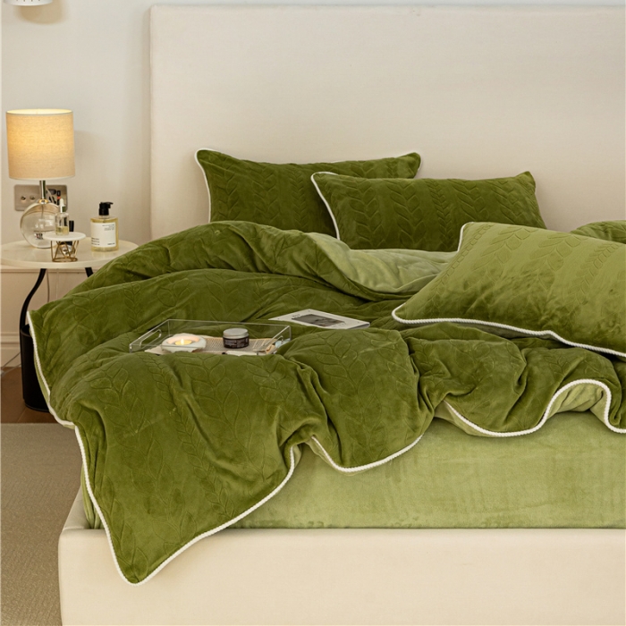 91家纺网 家纺一手货源 找家纺 (总) 棉眠 2022新款全消光立体雕花牛奶绒嵌绳款四件套