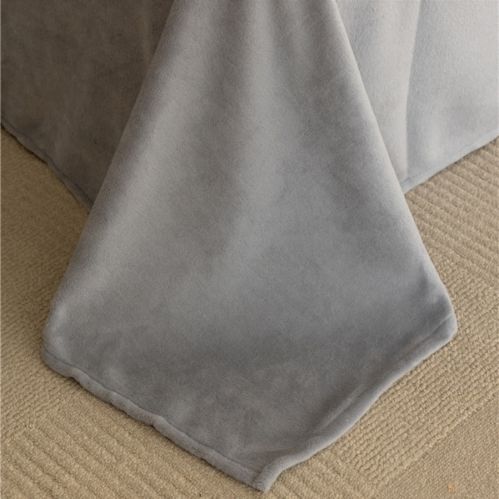 91家纺网 家纺一手货源 找家纺 棉眠 2022新款全消光立体雕花牛奶绒嵌绳款四件套 绞花鸭蛋灰