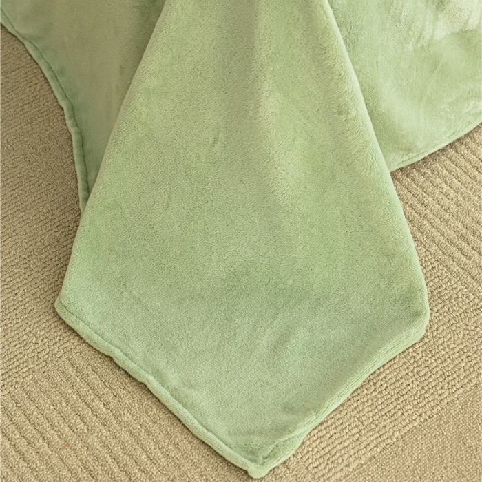 91家纺网 家纺一手货源 找家纺 棉眠 2022新款全消光立体雕花牛奶绒嵌绳款四件套 流星杏仁饼绿