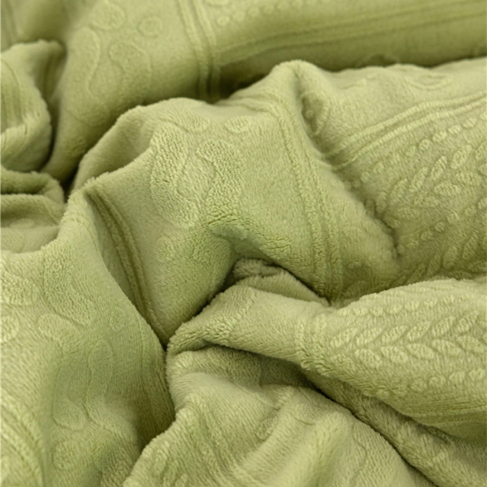 91家纺网 家纺一手货源 找家纺 棉眠 2022新款全消光立体雕花牛奶绒嵌绳款四件套 流星杏仁饼绿