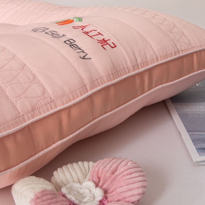 91家纺网 家纺一手货源 找家纺 皇家乳胶体验馆 2023新款枕头枕芯系列 小红杞粉