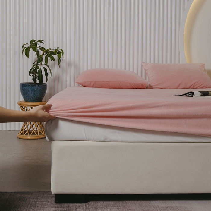 91家纺网 家纺一手货源 找家纺 小米笠 2021新款A类婴儿绒床笠 轻雾粉