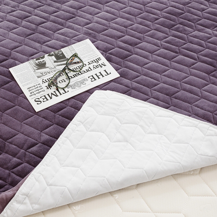 91家纺网 家纺一手货源 找家纺 小米笠 2022新款牛奶绒加绒床笠 酱紫