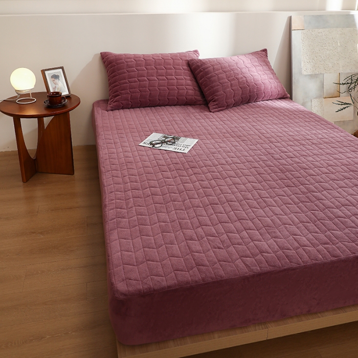 91家纺网 家纺一手货源 找家纺 小米笠 2022新款牛奶绒加绒床笠 深豆沙