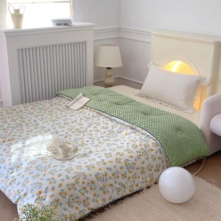 91家纺网 家纺一手货源 找家纺 （总）星期八 2022新款复古碎花豆豆被冬被春秋被