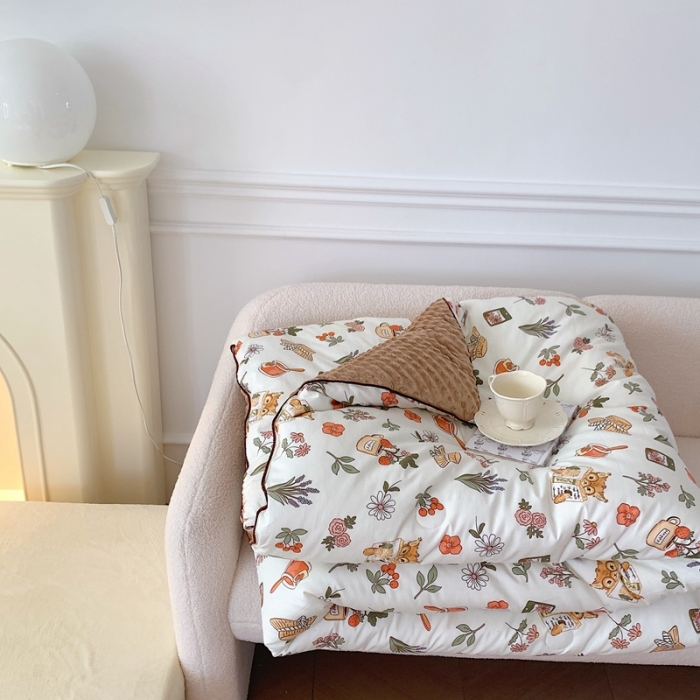91家纺网 家纺一手货源 找家纺 星期八 2022新款复古碎花豆豆被冬被春秋被 花园狐狸