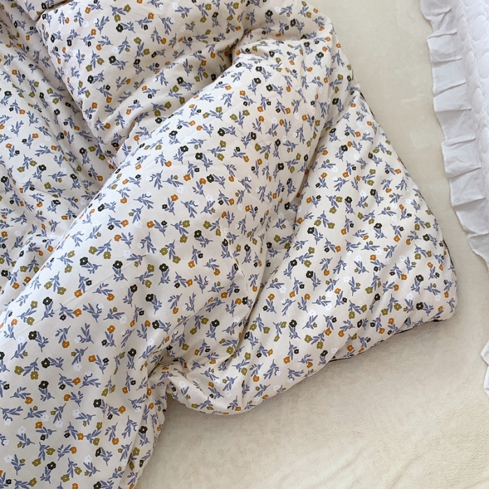 91家纺网 家纺一手货源 找家纺 星期八 2022新款复古碎花豆豆被冬被春秋被 晴漫