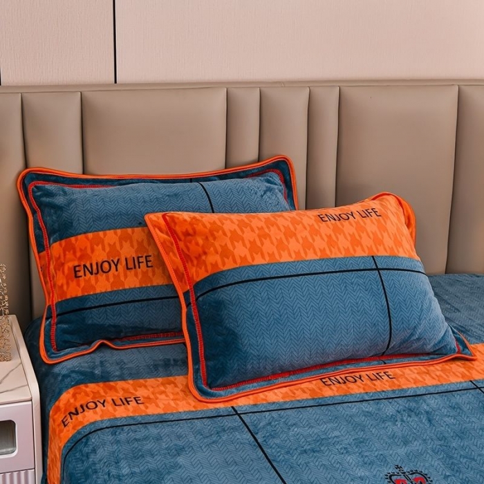 91家纺网 家纺一手货源 找家纺 丰淘2022新款金貂绒枕套 浪漫人生