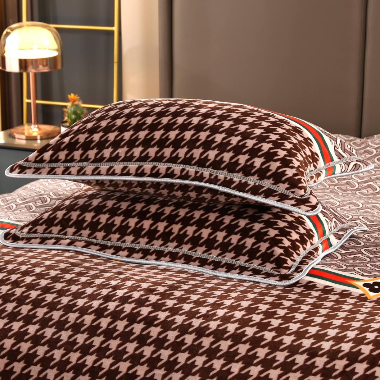 91家纺网 家纺一手货源 找家纺 丰淘2022新款金貂绒枕套 千岛格