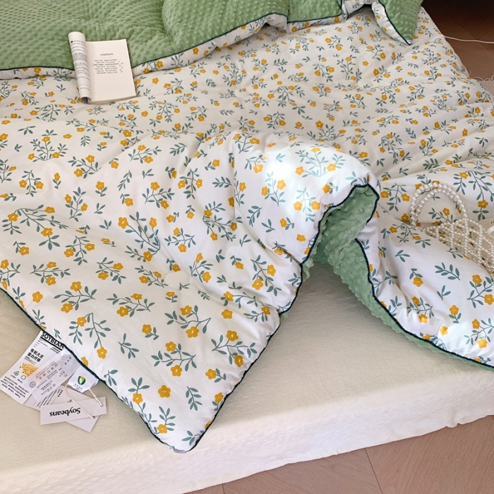 91家纺网 家纺一手货源 找家纺 星期八 2022新款复古碎花豆豆被冬被春秋被 惜可