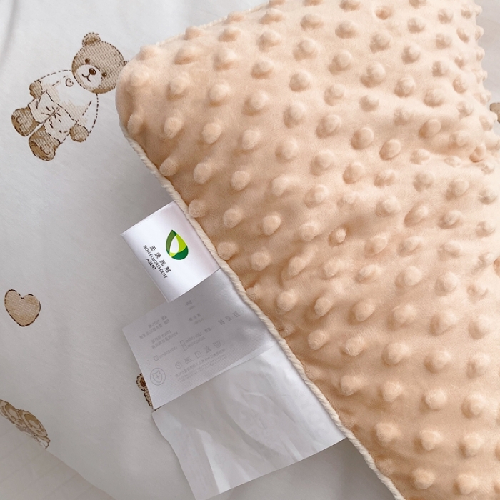 91家纺网 家纺一手货源 找家纺 星期八 2022新款复古碎花豆豆被冬被春秋被 熊仔仔