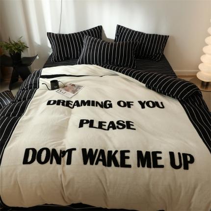 91家纺网 家纺一手货源 找家纺 （总）圆岛家纺2022新款黑白牛奶绒毛巾绣四件套