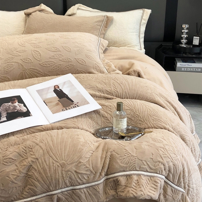 91家纺网 家纺一手货源 找家纺 沐白家纺 2022牛奶绒四件套-南茜 南茜-奶咖