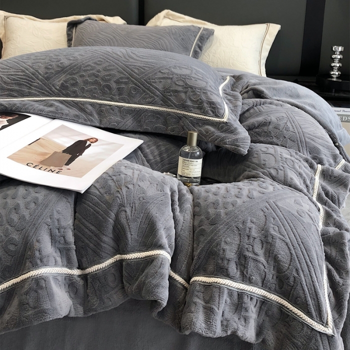 91家纺网 家纺一手货源 找家纺 沐白家纺 2022牛奶绒四件套-香榭丽 香榭丽-绅士灰