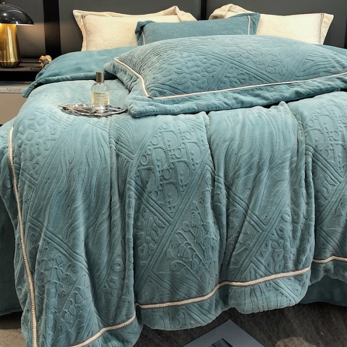 91家纺网 家纺一手货源 找家纺 沐白家纺 2022牛奶绒四件套-香榭丽 香榭丽-钻蓝