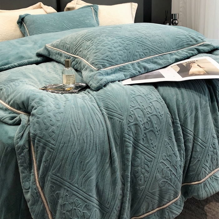 91家纺网 家纺一手货源 找家纺 沐白家纺 2022牛奶绒四件套-香榭丽 香榭丽-钻蓝