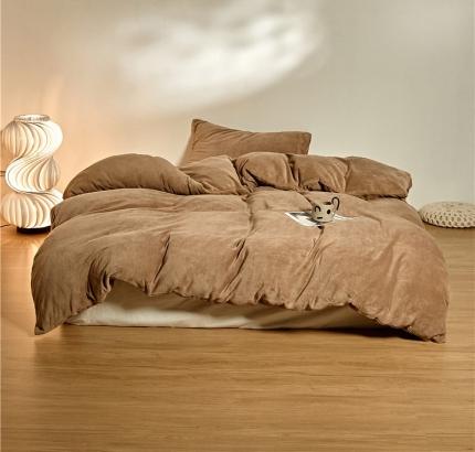 91家纺网 家纺一手货源 找家纺 （总）新款纯色230g牛奶绒被套