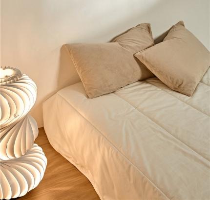 91家纺网 家纺一手货源 找家纺 （总）新款纯色230g牛奶绒枕套