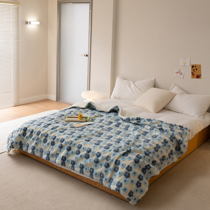 91家纺网 家纺一手货源 找家纺 （总）萝莉 2023新款立体羊毛绒毯