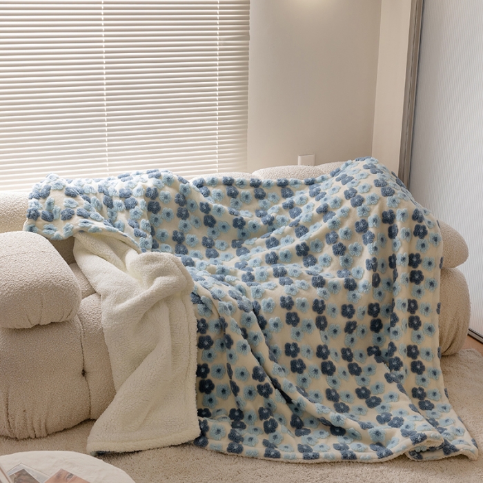 91家纺网 家纺一手货源 找家纺 （总）萝莉 2023新款立体羊毛绒毯