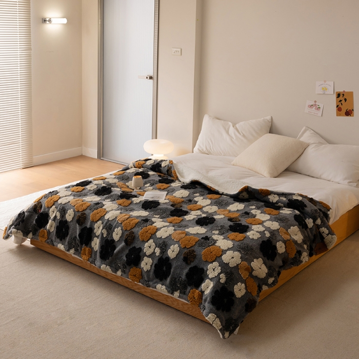 91家纺网 家纺一手货源 找家纺 萝莉 2023新款立体羊毛绒毯 提花灰色